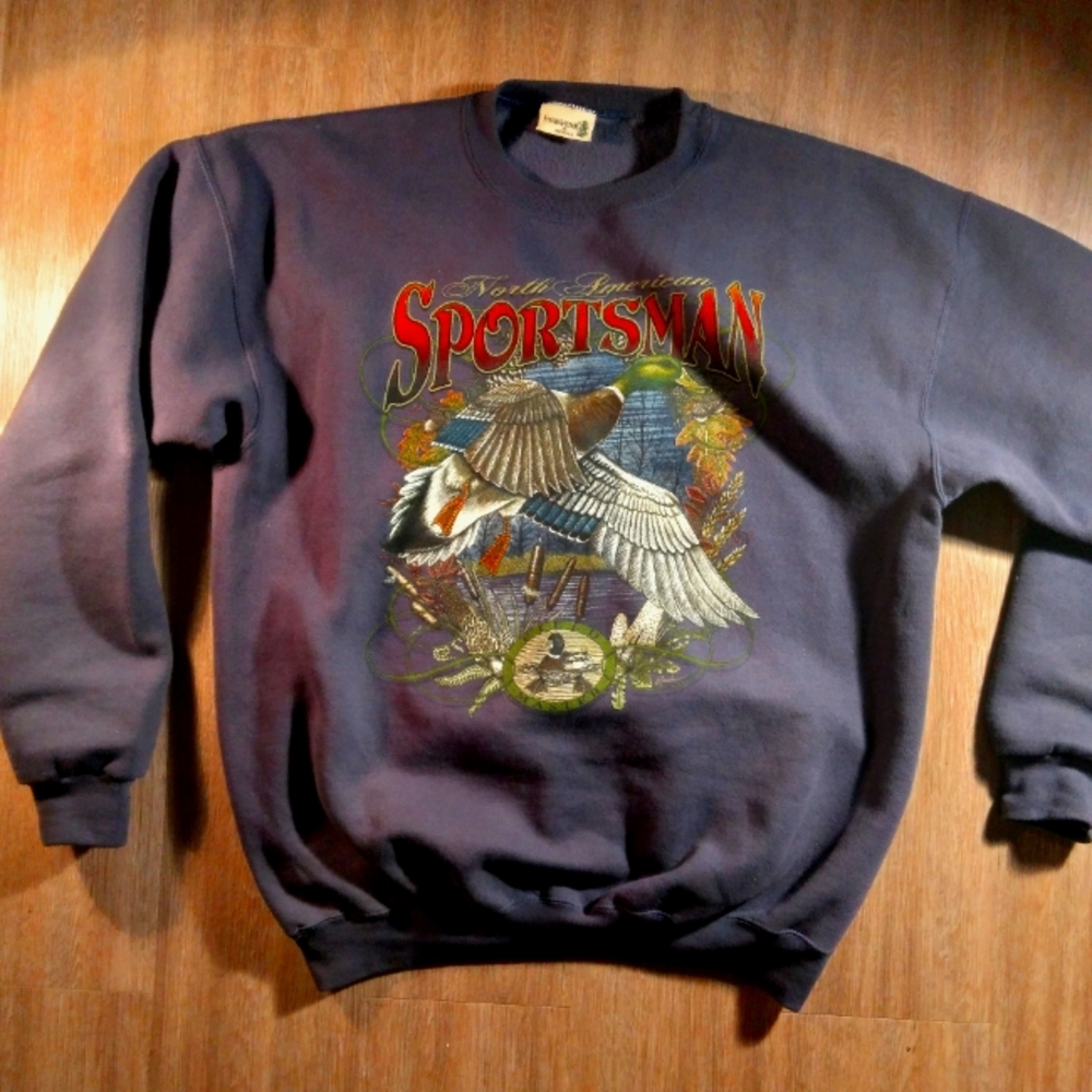 Field master crewneck